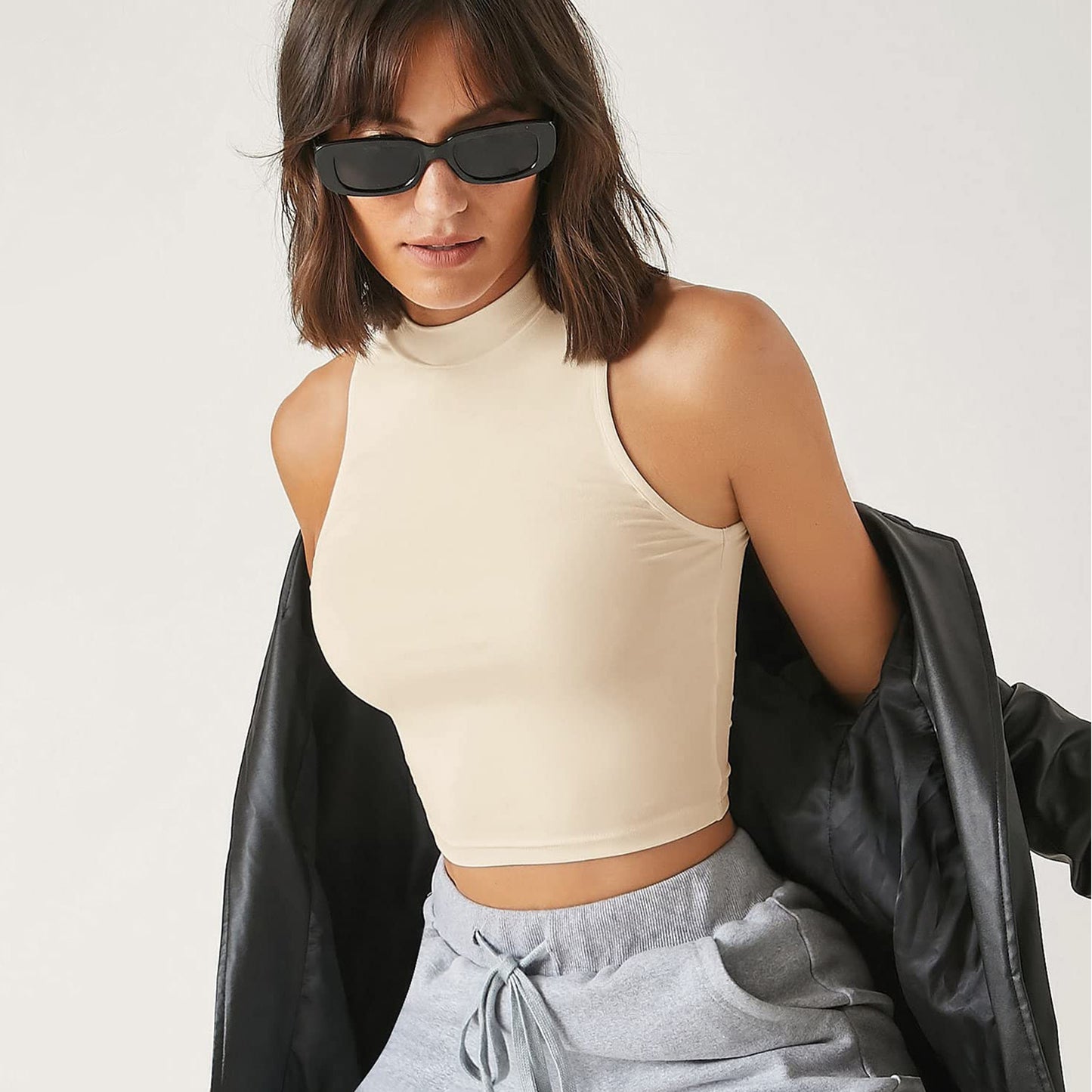 JOJOANS Casual High Neck Sleeveless Solid Crop Halter