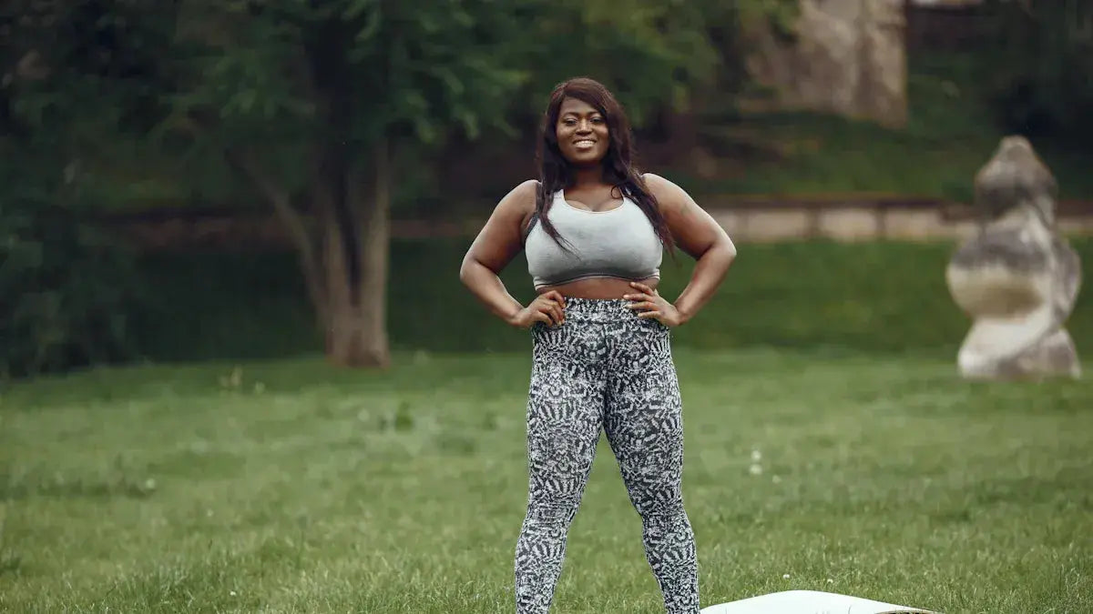 Jojoans-leggings-always-flatter-plus-size-curves JOJOANS